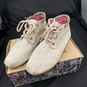 Toms Tribal Boots